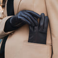 Isabella (black) - Italian lambskin leather gloves with cashmere lining & touchscreen feature 9
