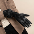 Julian (black) - Classic sheepskin leather gloves with warm fleece lining and touchscreen feature 8