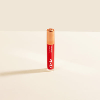 Luxe Lip Nourishing Oil with Hyaluronic + Vitamin E, by YENSA