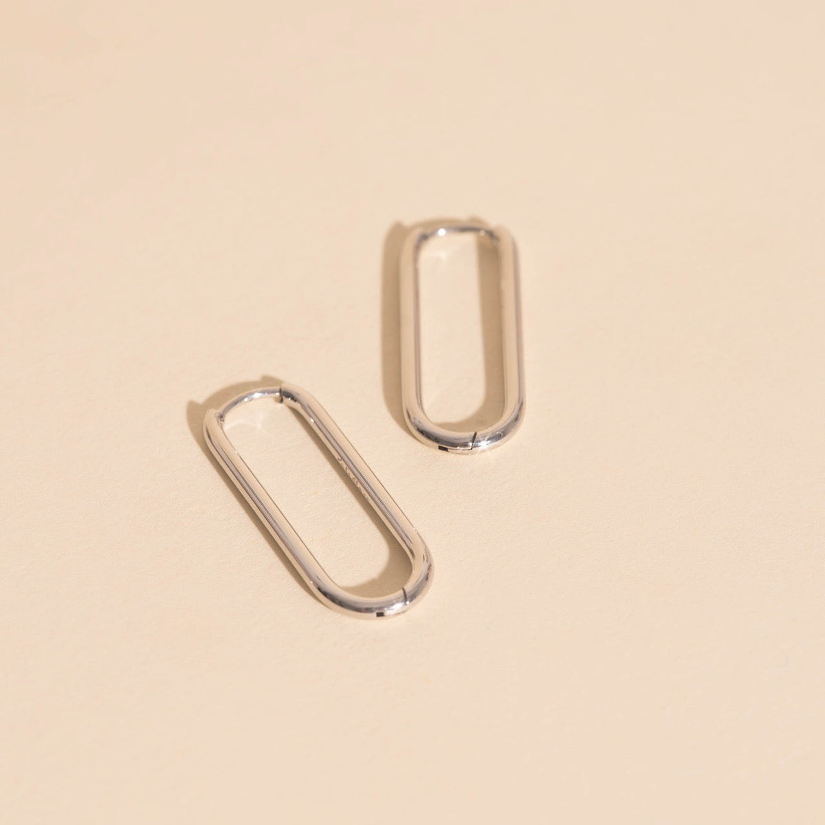 Titanium Thinny Rectangle Rounded Huggie Hoop Earrings - FeatherTUFF™
