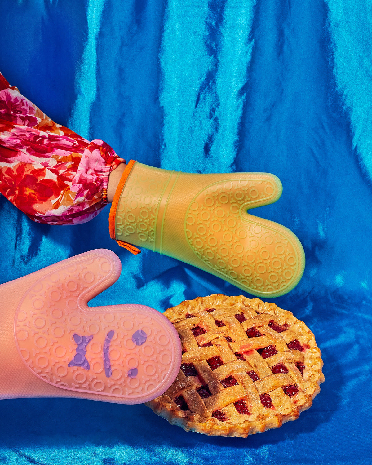 The Oven Mitts
