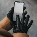 Zoey (black) – Sheepskin leather gloves with warm wool/cashmere lining & touchscreen function 4