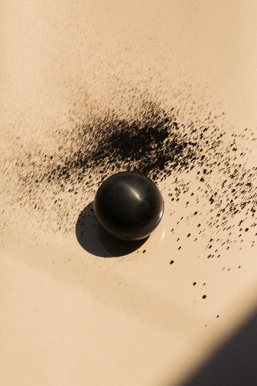 Gardener’s Sphere Soap – Activated Charcoal with Cedar & Lime