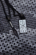 Naruto™ Paper Bomb Kunai Pendant 5