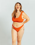 Scoop Bralette - Hot Red 4