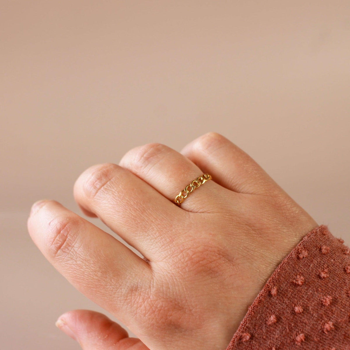 Wyatt Chain Ring
